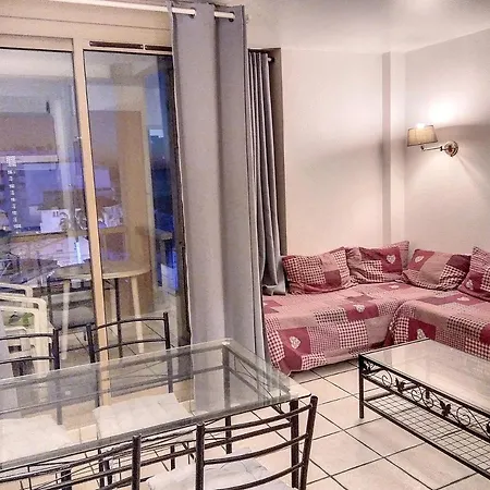 Graziella 526 公寓 *